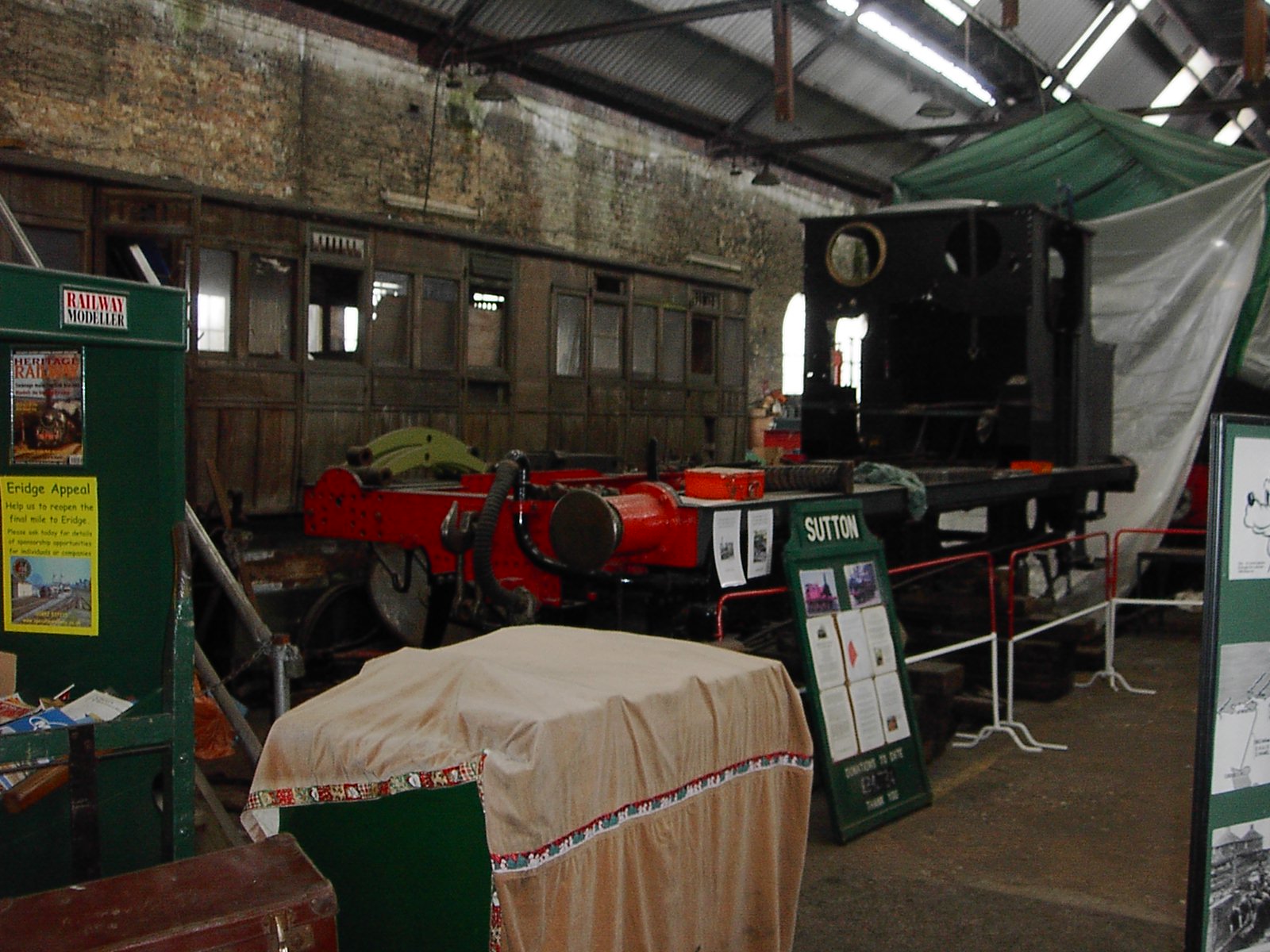 2. SUTTON frame and cab